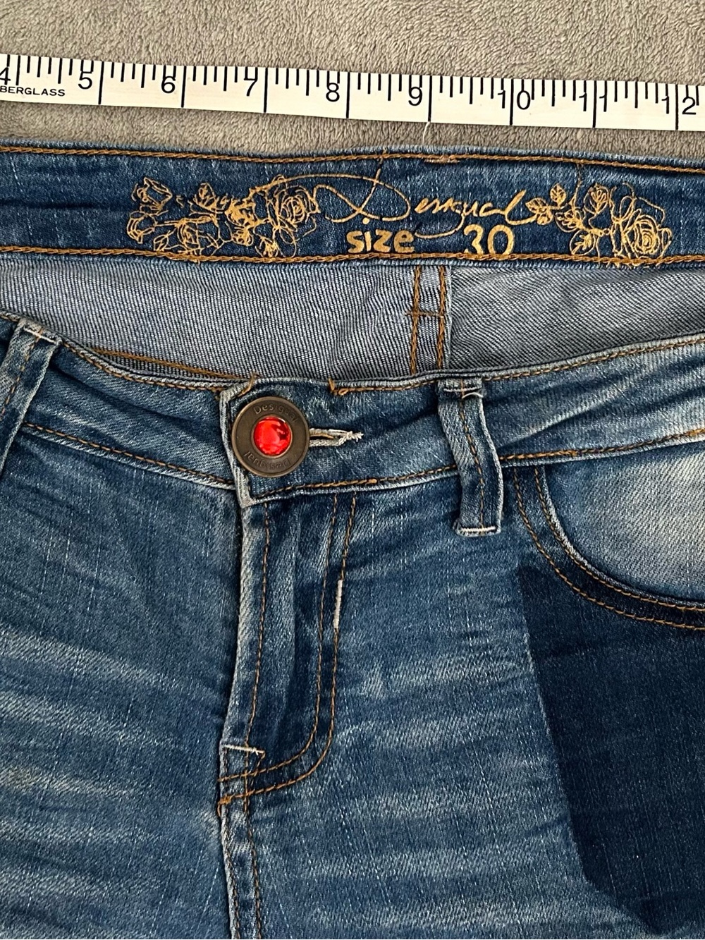Desigual Denim Jeans with Floral Patch and painted embellishments - Picture 3 of 5